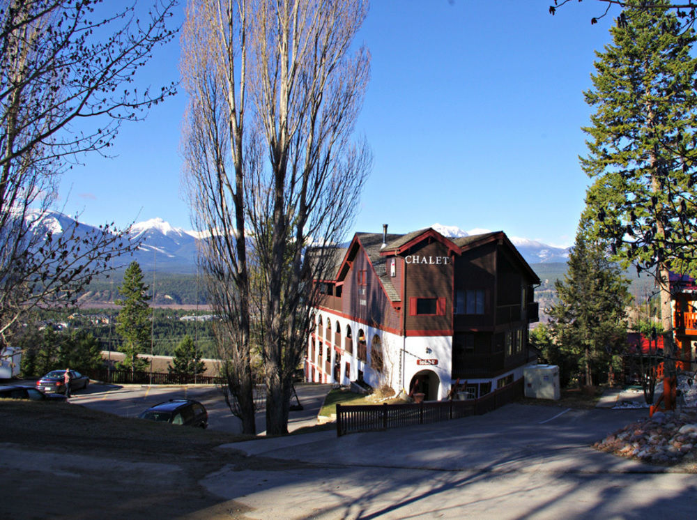 Radium Chalet Radium Hot Springs Exteriör bild